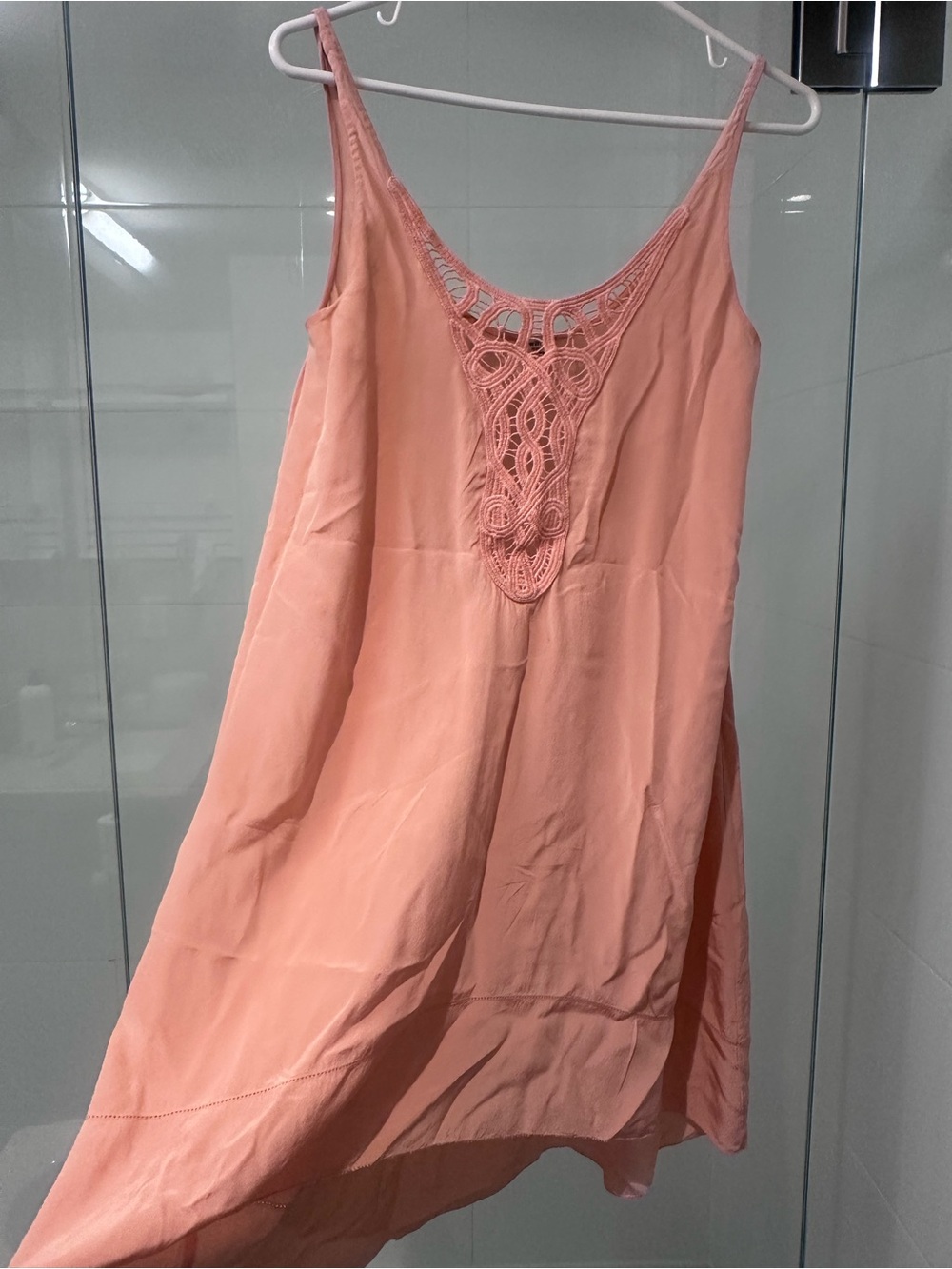 Aritzia Wilfred 100% Silk Slip Dress. Pink. Size xxs